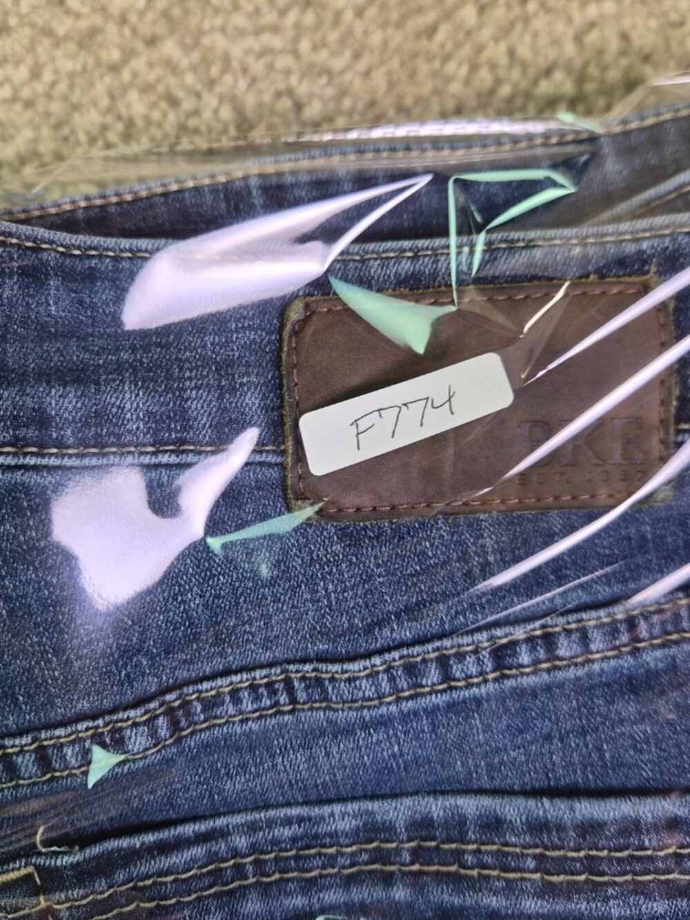 BKE Mason Jeans Mens Size 34x36 Blue Denim Taper Stretch Buckle Western F774 - Picture 12 of 12